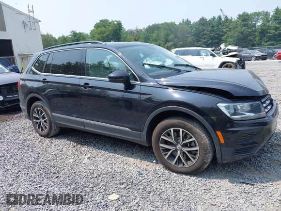✅ 2021 Volkswagen Tiguan SE • VIN: 3VV2B7AXXMM107360 • Лот: 42899551. Опубликован ранее на IAAI с пробегом 42 606 миль. Бесплатный доступ к архиву аукционных продаж из США и подробный отчёт об истории автомобиля на DreamBid. Изображение 12.
