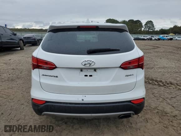 ✅ 2015 Hyundai Santa Fe • VIN: 5XYZT3LB2FG304978 • Lot: 90445875. Listed on Copart with 175,188 mi. Free auction sales archive from the USA and detailed vehicle history report at DreamBid. Image 6.