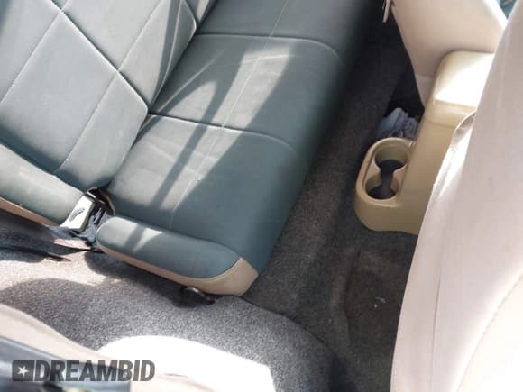 ✅ 2001 Jeep Wrangler Sahara • VIN: 1J4FA59S61P341186 • Lot: 43694775. Listed on IAAI with Not provided. Free auction sales archive from the USA and detailed vehicle history report at DreamBid. Image 8.