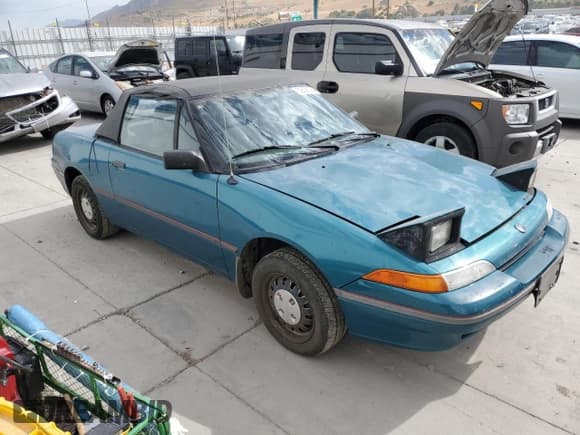 ✅ 1992 Mercury Capri • VIN: 6MPCT01Z1N8604028 • Лот: 76045794. Опубликован ранее на Copart с пробегом 719 364 миль. Бесплатный доступ к архиву аукционных продаж из США и подробный отчёт об истории автомобиля на DreamBid. Изображение 4.