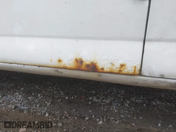 ✅ 2013 Chevrolet Express Cargo • VIN: 1GCWGFCA3D1184072 • Lot: 43531917. Listed on IAAI with 133,353 mi. Free auction sales archive from the USA and detailed vehicle history report at DreamBid. Image 6.