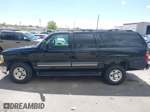 ✅ 2003 Chevrolet Suburban LT • VIN: 3GNGC26G83G210035 • Лот: 42084859. Опубликован ранее на IAAI с пробегом 145 919 миль. Бесплатный доступ к архиву аукционных продаж из США и подробный отчёт об истории автомобиля на DreamBid. Изображение 14.