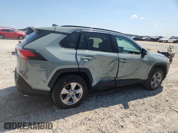 ✅ 2022 Toyota RAV4 XLE • VIN: 2T3P1RFVXNW287756 • Lot: 80610055. Wystawiony na Copart z przebiegiem 75 026 mil. Bezpłatny archiwum sprzedaży aukcyjnych z USA i szczegółowy raport historii pojazdu na DreamBid. Zdjęcie 3.