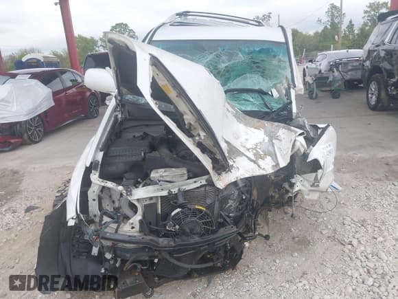 ✅ 2009 Lexus GX 470 • VIN: JTJBT20X290175577 • Lot: 41394133. Wystawiony na IAAI z przebiegiem Nie podano. Bezpłatny archiwum sprzedaży aukcyjnych z USA i szczegółowy raport historii pojazdu na DreamBid. Zdjęcie 12.