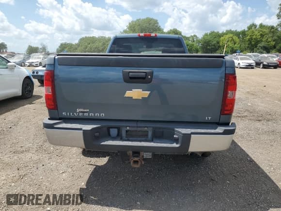✅ 2011 Chevrolet Silverado 2500HD LT • VIN: 1GC0KXCGXBZ405759 • Lot: 63038085. Listed on Copart with 83,525 mi. Free auction sales archive from the USA and detailed vehicle history report at DreamBid. Image 6.