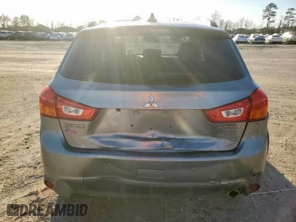 2017 Mitsubishi Outlander SEL с VIN JA4AP4AW9HZ019223, выставлен на аукционе Copart как лот 66467535 с пробегом 53 245 миль миль и Чистый • Clean title. История ставок и продаж доступна на DreamBid. Изображение 6.
