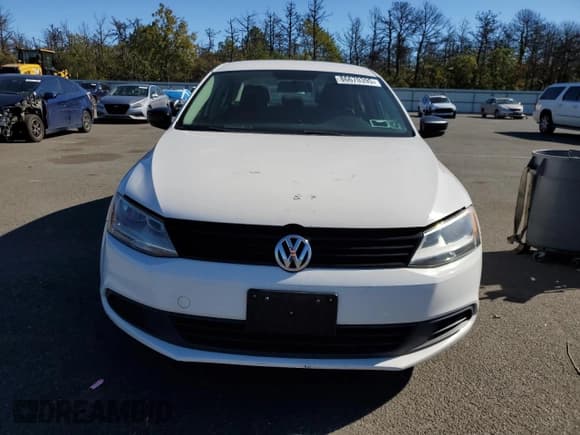 ✅ 2013 Volkswagen Jetta • VIN: 3VW2K7AJ4DM372749 • Lot: 86670395. Listed on Copart with 108,117 mi. Free auction sales archive from the USA and detailed vehicle history report at DreamBid. Image 5.