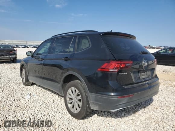 ✅ 2020 Volkswagen Tiguan S • VIN: 3VV1B7AX6LM103686 • Lot: 47294995. Listed on Copart with 66,966 mi. Free auction sales archive from the USA and detailed vehicle history report at DreamBid. Image 2.