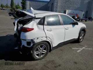 ✅ 2022 Hyundai Kona SE • VIN: KM8K2CAB8NU857120 • Лот: 67126494. Опубликован ранее на Copart с пробегом Не указан. Бесплатный доступ к архиву аукционных продаж из США и подробный отчёт об истории автомобиля на DreamBid. Изображение 3.