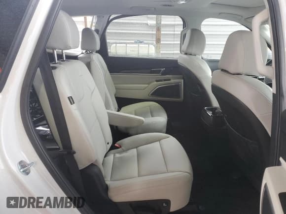 ✅ 2025 Kia Telluride S • VIN: 5XYP64GC2SG658274 • Лот: 90348685. Опубликован ранее на Copart с пробегом 8 267 миль. Бесплатный доступ к архиву аукционных продаж из США и подробный отчёт об истории автомобиля на DreamBid. Изображение 11.