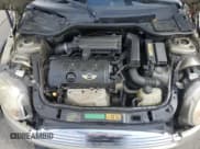 ✅ 2009 MINI Convertible • VIN: WMWMR335X9TU96613 • Lot: 53351285. Wystawiony na Copart z przebiegiem 108 295 mil. Bezpłatny archiwum sprzedaży aukcyjnych z USA i szczegółowy raport historii pojazdu na DreamBid. Zdjęcie 11.