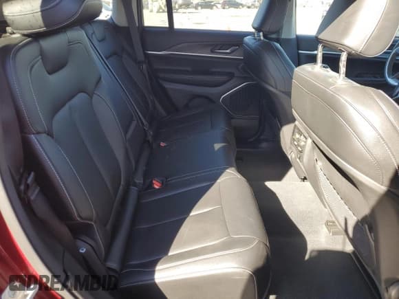 ✅ 2023 Jeep Grand Cherokee Limited • VIN: 1C4RJHBG0PC566813 • Лот: 89628305. Опубликован ранее на Copart с пробегом 19 369 миль. Бесплатный доступ к архиву аукционных продаж из США и подробный отчёт об истории автомобиля на DreamBid. Изображение 11.