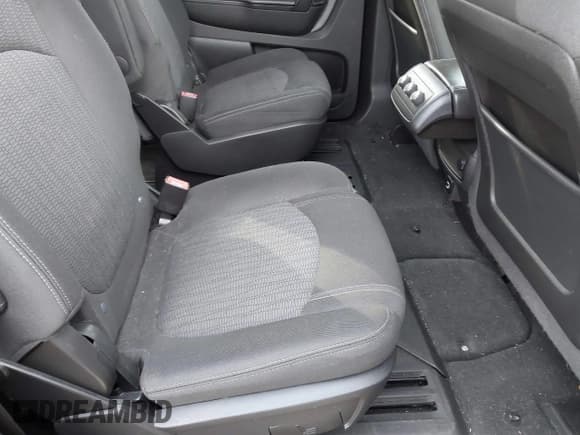 ✅ 2016 Chevrolet Traverse LT • VIN: 1GNKVGKD0GJ324600 • Lot: 43459200. Wystawiony na IAAI z przebiegiem 141 328 mil. Bezpłatny archiwum sprzedaży aukcyjnych z USA i szczegółowy raport historii pojazdu na DreamBid. Zdjęcie 8.