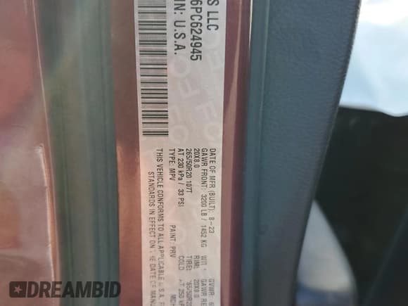 ✅ 2023 Dodge Durango GT • VIN: 1C4RDHDG6PC624945 • Lot: 92036145. Wystawiony na Copart z przebiegiem 52 022 mil. Bezpłatny archiwum sprzedaży aukcyjnych z USA i szczegółowy raport historii pojazdu na DreamBid. Zdjęcie 12.