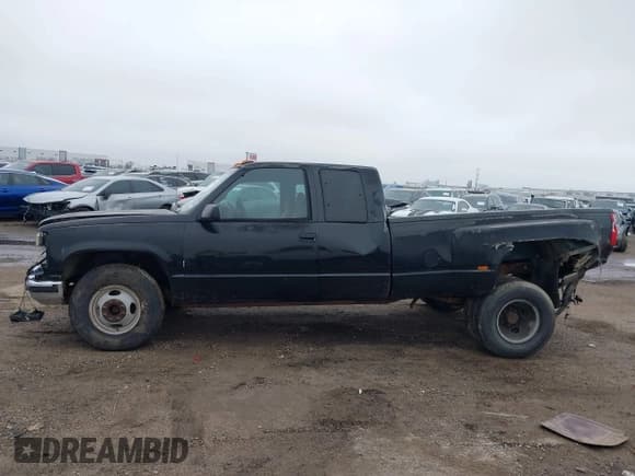 ✅ 1997 Chevrolet Silverado 3500 • VIN: 1GCHC39R8VF017050 • Lot: 41515566. Listed on IAAI with 120,522 mi. Free auction sales archive from the USA and detailed vehicle history report at DreamBid. Image 14.