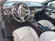 ✅ 2012 Mercedes-Benz SLK 350 • VIN: WDDPK5HA8CF014674 • Lot: 43035715. Wystawiony na Copart z przebiegiem 79 506 mil. Bezpłatny archiwum sprzedaży aukcyjnych z USA i szczegółowy raport historii pojazdu na DreamBid. Zdjęcie 8.