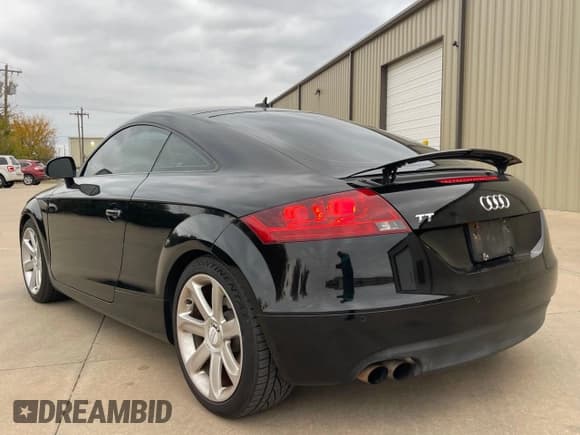 ✅ 2009 Audi TT • VIN: TRUJF38J891014744 • Lot: 65296915. Wystawiony na Copart z przebiegiem 110 023 mil. Bezpłatny archiwum sprzedaży aukcyjnych z USA i szczegółowy raport historii pojazdu na DreamBid. Zdjęcie 3.