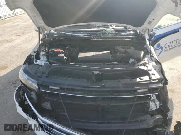 ✅ 2022 Chevrolet Suburban LT • VIN: 1GNSKCKD6NR226915 • Lot: 54315115. Listed on Copart with Not provided. Free auction sales archive from the USA and detailed vehicle history report at DreamBid. Image 12.