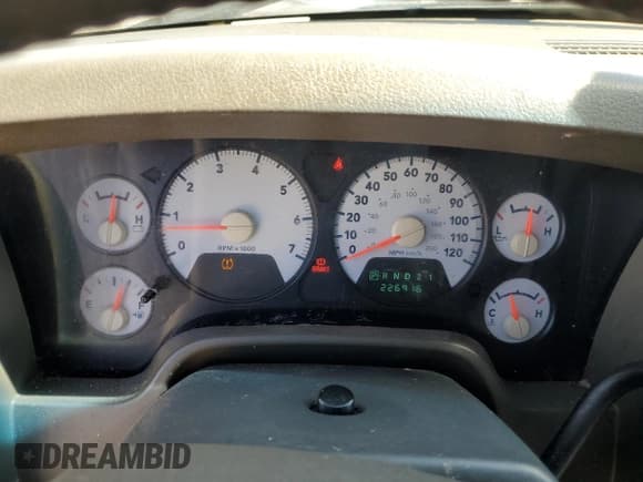 ✅ 2008 Dodge 1500 SLT • VIN: 1D7HA18N88J211576 • Лот: 76483694. Опубликован ранее на Copart с пробегом 226 916 миль. Бесплатный доступ к архиву аукционных продаж из США и подробный отчёт об истории автомобиля на DreamBid. Изображение 9.