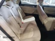 ✅ 2017 Hyundai Sonata SE • VIN: KMHE24L17HA054019 • Лот: 71368702. Опубликован ранее на Copart с пробегом 39 192 миль. Бесплатный доступ к архиву аукционных продаж из США и подробный отчёт об истории автомобиля на DreamBid. Изображение 10.