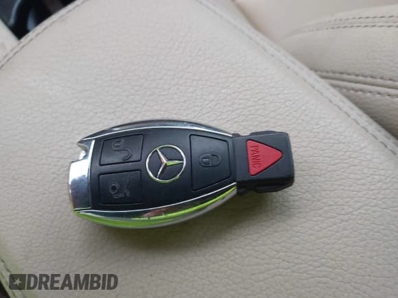 ✅ 2014 Mercedes-Benz CLA 250 • VIN: WDDSJ4EB6EN111093 • Лот: 42372072. Опубликован ранее на IAAI с пробегом 82 988 миль. Бесплатный доступ к архиву аукционных продаж из США и подробный отчёт об истории автомобиля на DreamBid. Изображение 11.