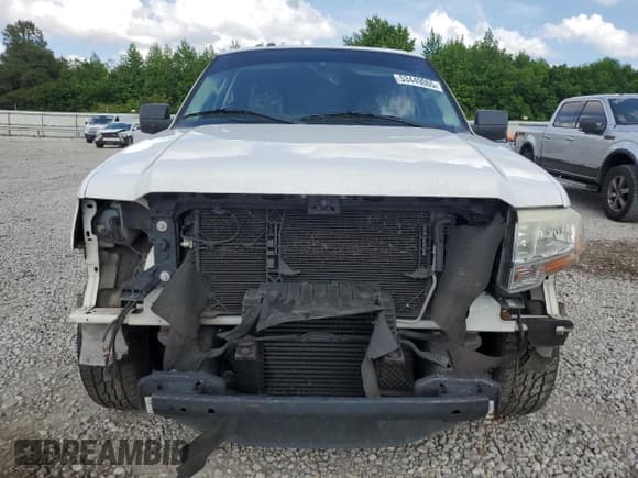 ✅ 2015 Ford Expedition XLT • VIN: 1FMJU1HT7FEF04520 • Lot: 53449065. Wystawiony na Copart z przebiegiem 168 276 mil. Bezpłatny archiwum sprzedaży aukcyjnych z USA i szczegółowy raport historii pojazdu na DreamBid. Zdjęcie 5.