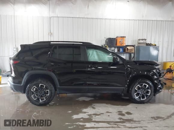 ✅ 2025 Chevrolet Equinox AWD ACTIV • VIN: 3GNAXSEG0SL222391 • Lot: 43069224. Wystawiony na IAAI z przebiegiem 12 100 mil. Bezpłatny archiwum sprzedaży aukcyjnych z USA i szczegółowy raport historii pojazdu na DreamBid. Zdjęcie 14.