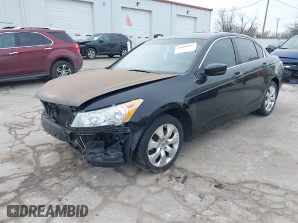 ✅ 2008 Honda Accord EX • VIN: 1HGCP257X8A044105 • Lot: 41460937. Listed on IAAI with 132,327 mi. Free auction sales archive from the USA and detailed vehicle history report at DreamBid. Image 18.