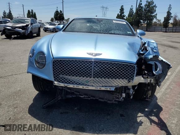 ✅ 2022 Bentley Continental GT GT V8 • VIN: SCBCG2ZG4NC094932 • Lot: 64056355. Listed on Copart with 6,596 mi. Free auction sales archive from the USA and detailed vehicle history report at DreamBid. Image 5.