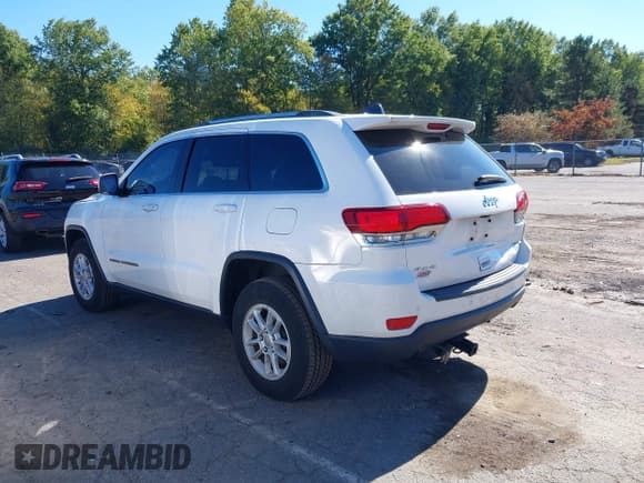 ✅ 2020 Jeep Grand Cherokee Altitude • VIN: 1C4RJFAG1LC108780 • Lot: 43354497. Wystawiony na IAAI z przebiegiem 47 681 mil. Bezpłatny archiwum sprzedaży aukcyjnych z USA i szczegółowy raport historii pojazdu na DreamBid. Zdjęcie 3.