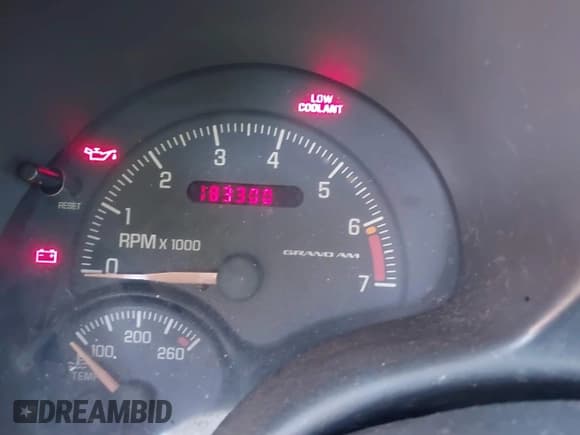 ✅ 1999 Pontiac Grand Am GT1 • VIN: 1G2NW52E9XM899328 • Lot: 43833297. Listed on IAAI with 183,300 mi. Free auction sales archive from the USA and detailed vehicle history report at DreamBid. Image 7.