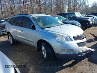 ✅ 2012 Chevrolet Traverse LS • VIN: 1GNKREED3CJ195606 • Lot: 38613217. Wystawiony na IAAI z przebiegiem 121 328 mil. Bezpłatny archiwum sprzedaży aukcyjnych z USA i szczegółowy raport historii pojazdu na DreamBid. Zdjęcie 1.