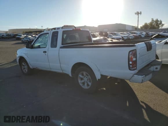 ✅ 2004 Nissan Frontier XE • VIN: 1N6DD26TX4C405867 • Лот: 91162935. Опубликован ранее на Copart с пробегом 176 862 миль. Бесплатный доступ к архиву аукционных продаж из США и подробный отчёт об истории автомобиля на DreamBid. Изображение 2.