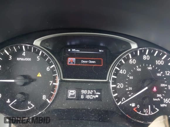 ✅ 2014 Nissan Altima SL • VIN: 1N4AL3AP4EN235641 • Lot: 43060107. Listed on IAAI with 98,327 mi. Free auction sales archive from the USA and detailed vehicle history report at DreamBid. Image 7.