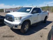 ✅ 2010 Toyota Tundra • VIN: 5TFUW5F15AX148425 • Lot: 41829616. Wystawiony na IAAI z przebiegiem 125 623 mil. Bezpłatny archiwum sprzedaży aukcyjnych z USA i szczegółowy raport historii pojazdu na DreamBid. Zdjęcie 17.