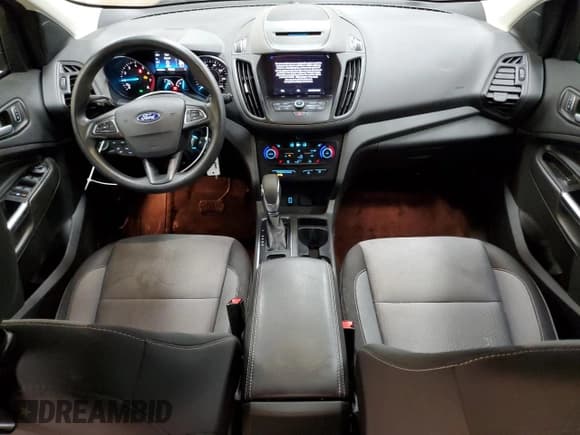 ✅ 2018 Ford Escape SE • VIN: 1FMCU9GD3JUA90992 • Lot: 57409845. Wystawiony na Copart z przebiegiem 112 658 mil. Bezpłatny archiwum sprzedaży aukcyjnych z USA i szczegółowy raport historii pojazdu na DreamBid. Zdjęcie 8.