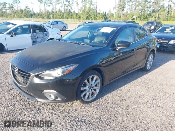 ✅ 2014 Mazda 3 S Grand Touring • VIN: JM1BM1W35E1190402 • Lot: 43188844. Listed on IAAI with 155,751 mi. Free auction sales archive from the USA and detailed vehicle history report at DreamBid. Image 2.