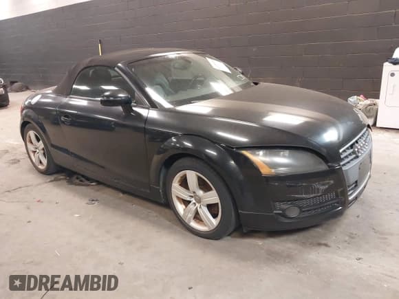 ✅ 2008 Audi TT 2.0T • VIN: TRUMF38J881043270 • Lot: 41297359. Listed on IAAI with 93,495 mi. Free auction sales archive from the USA and detailed vehicle history report at DreamBid. Image 1.