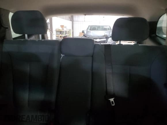 ✅ 2011 Hyundai Santa Fe GLS • VIN: 5XYZGDAGXBG039679 • Lot: 77025774. Listed on Copart with 159,226 mi. Free auction sales archive from the USA and detailed vehicle history report at DreamBid. Image 10.