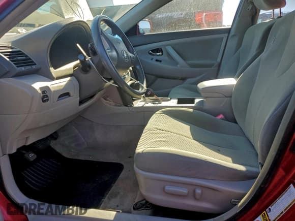 ✅ 2007 Toyota Camry LE • VIN: JTNBE46K173078589 • Lot: 91687155. Wystawiony na Copart z przebiegiem 170 984 mil. Bezpłatny archiwum sprzedaży aukcyjnych z USA i szczegółowy raport historii pojazdu na DreamBid. Zdjęcie 7.