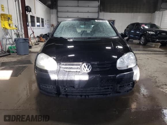 ✅ 2009 Volkswagen Rabbit S • VIN: WVWAA71K69W001495 • Lot: 86813914. Listed on Copart with 147,398 mi. Free auction sales archive from the USA and detailed vehicle history report at DreamBid. Image 5.