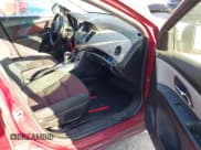 ✅ 2014 Chevrolet Cruze 1LT • VIN: 1G1PC5SB8E7306629 • Lot: 43700578. Listed on IAAI with 165,542 mi. Free auction sales archive from the USA and detailed vehicle history report at DreamBid. Image 5.