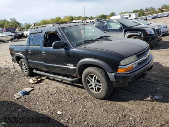 2002 Chevrolet S-10 LS with VIN 1GCDT13W92K214670, listed as a Copart auction lot 84543225 with Not provided miles and Clean title. Bid and sale history available at DreamBid. Image 4.