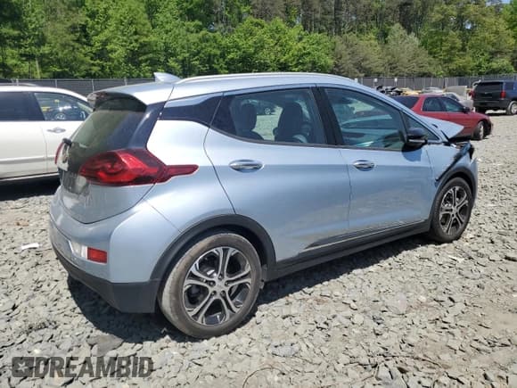 ✅ 2018 Chevrolet Bolt EV Premier • VIN: 1G1FX6S00J4130532 • Lot: 52946074. Wystawiony na Copart z przebiegiem 25 639 mil. Bezpłatny archiwum sprzedaży aukcyjnych z USA i szczegółowy raport historii pojazdu na DreamBid. Zdjęcie 3.
