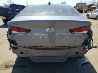 ✅ 2019 Hyundai Sonata SE • VIN: 5NPE24AFXKH801292 • Лот: 48282633. Опубликован ранее на Copart с пробегом 29 518 миль. Бесплатный доступ к архиву аукционных продаж из США и подробный отчёт об истории автомобиля на DreamBid. Изображение 6.