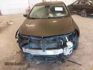 ✅ 2019 Chevrolet Malibu LT • VIN: 1G1ZD5ST2KF169431 • Lot: 43393336. Wystawiony na IAAI z przebiegiem 133 228 mil mil. Skorzystaj z bezpłatnego archiwum sprzedaży aukcyjnych z USA i zobacz szczegółowy raport historii pojazdu na DreamBid. Zdjęcie 6.