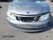 ✅ 2004 Saab 9-3 Linear • VIN: YS3FB49S041036411 • Lot: 42010899. Wystawiony na IAAI z przebiegiem 130 847 mil. Bezpłatny archiwum sprzedaży aukcyjnych z USA i szczegółowy raport historii pojazdu na DreamBid. Zdjęcie 6.