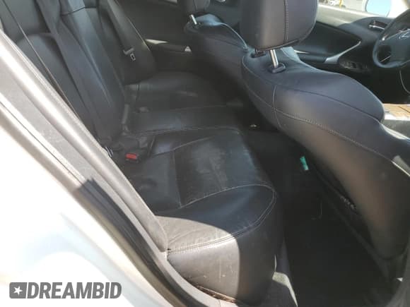 ✅ 2010 Lexus IS 250 • VIN: JTHBF5C26A5117621 • Lot: 60570975. Listed on Copart with 215,809 mi. Free auction sales archive from the USA and detailed vehicle history report at DreamBid. Image 10.