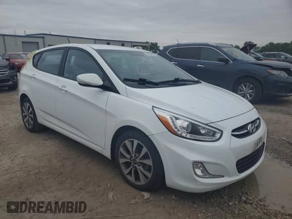 ✅ 2015 Hyundai Accent Sport • VIN: KMHCU5AE7FU201206 • Lot: 55095255. Wystawiony na Copart z przebiegiem 104 019 mil. Bezpłatny archiwum sprzedaży aukcyjnych z USA i szczegółowy raport historii pojazdu na DreamBid. Zdjęcie 4.