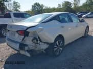 ✅ 2021 Nissan Altima SV • VIN: 1N4BL4DW4MN318496 • Lot: 43179477. Listed on IAAI with 37,274 mi. Free auction sales archive from the USA and detailed vehicle history report at DreamBid. Image 4.